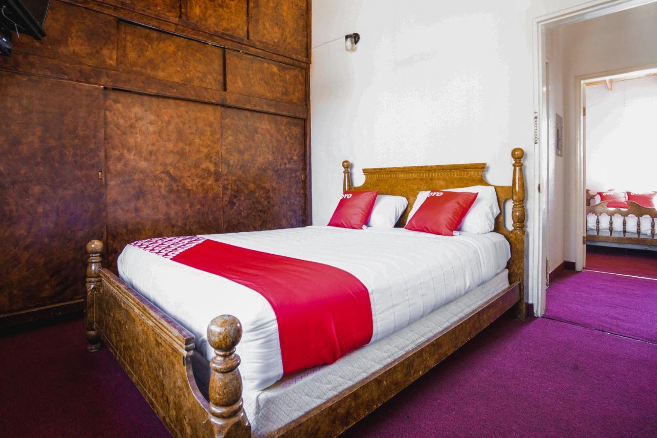 Oyo Hotel Cocobeach, Енсенада Екстериор снимка